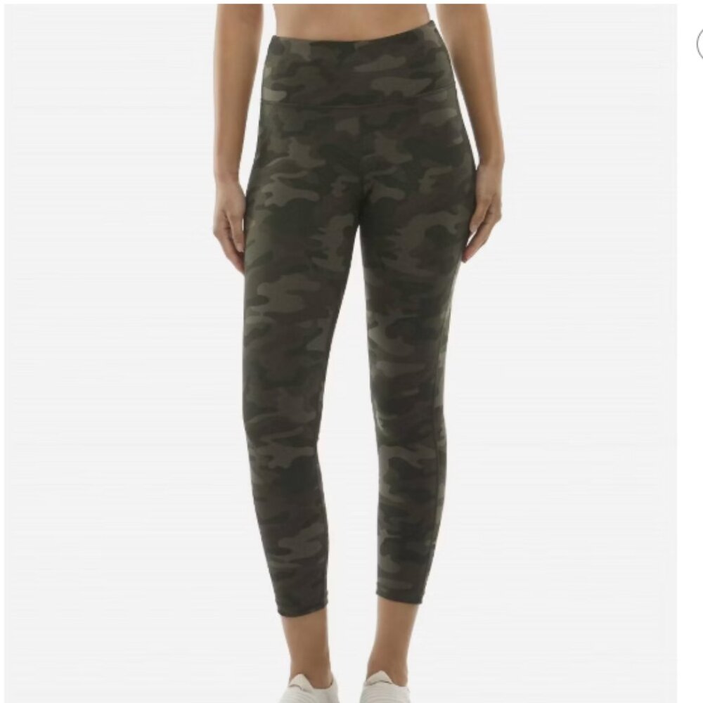 TNA Aritzia Camo Leggings